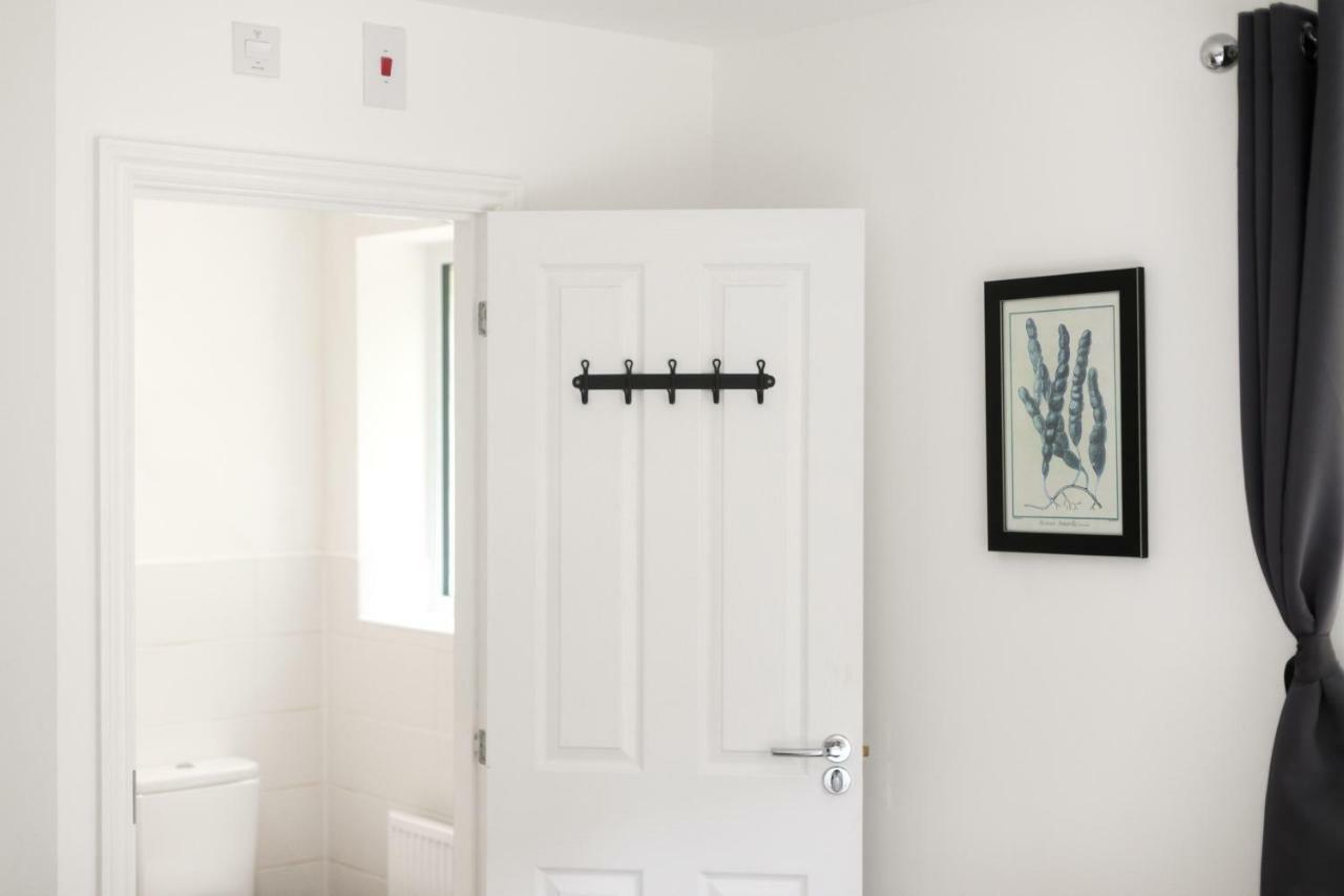 Hertford Serviced Apartments By Payman Club Exteriör bild